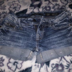 Miss Me shorts size 25